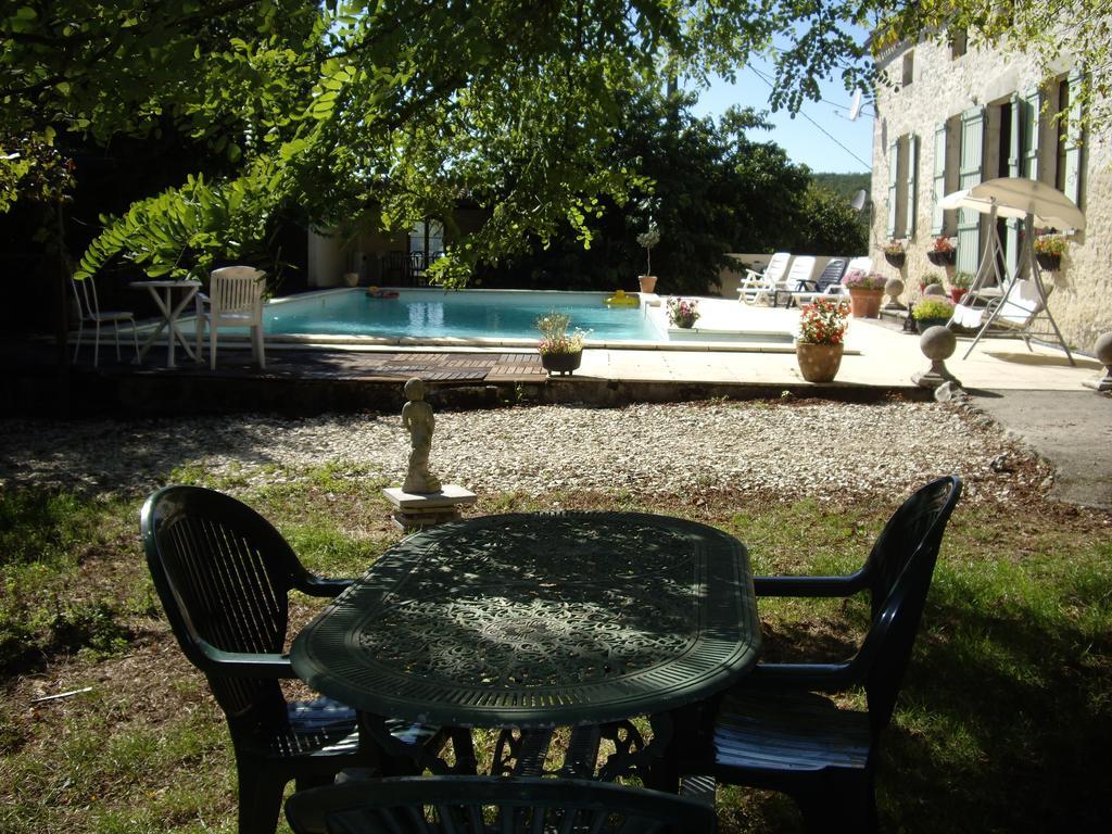 Biou Bed and Breakfast La Sauvetat-sur-Lède Esterno foto